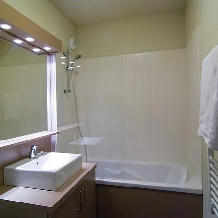 Aparthotel Madame Les Terrasses De Véret