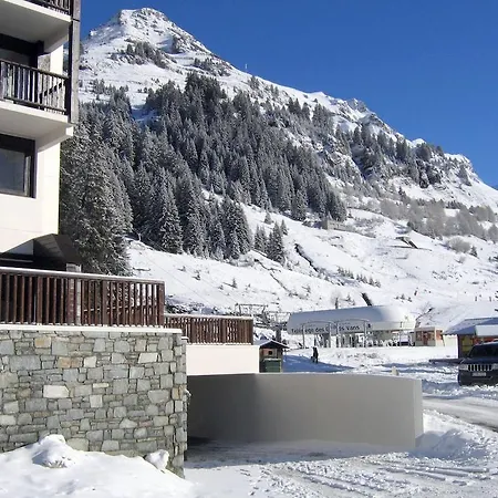 Appart hôtel Madame Les Terrasses De Véret 3*