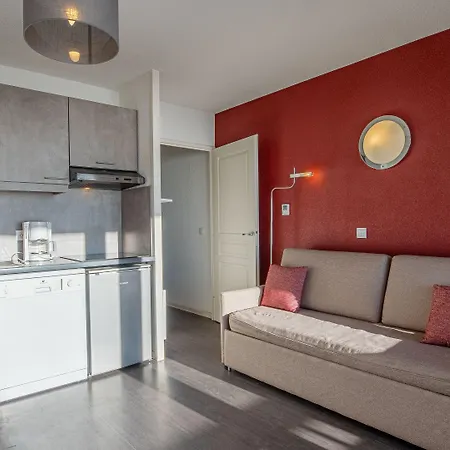 Madame Les Terrasses De Véret 3*