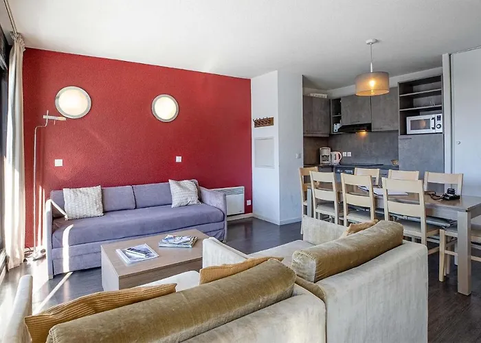 Madame Les Terrasses De Véret Apartahotel 3*