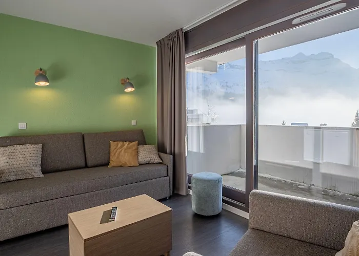 Madame Les Terrasses De Véret Apartahotel 3*